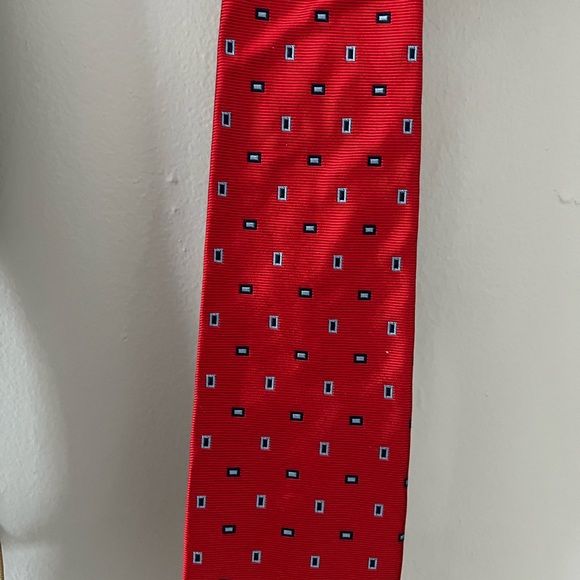 Bundle of Two Brooks Brothers Ties 100% Silk - Picture 3 of 6